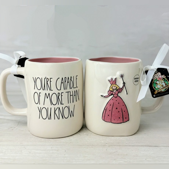 Rae Dunn, NWT, Glinda Wizard of Oz, 85th Anniversary Mug, Artisan Collection - Picture 2 of 10